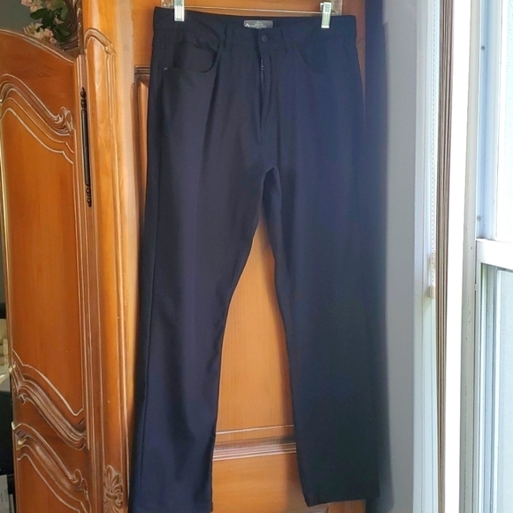 Slim Fit black stretch pant jeans. Size 32 X 30. By Benton performance. - Picture 1 of 7